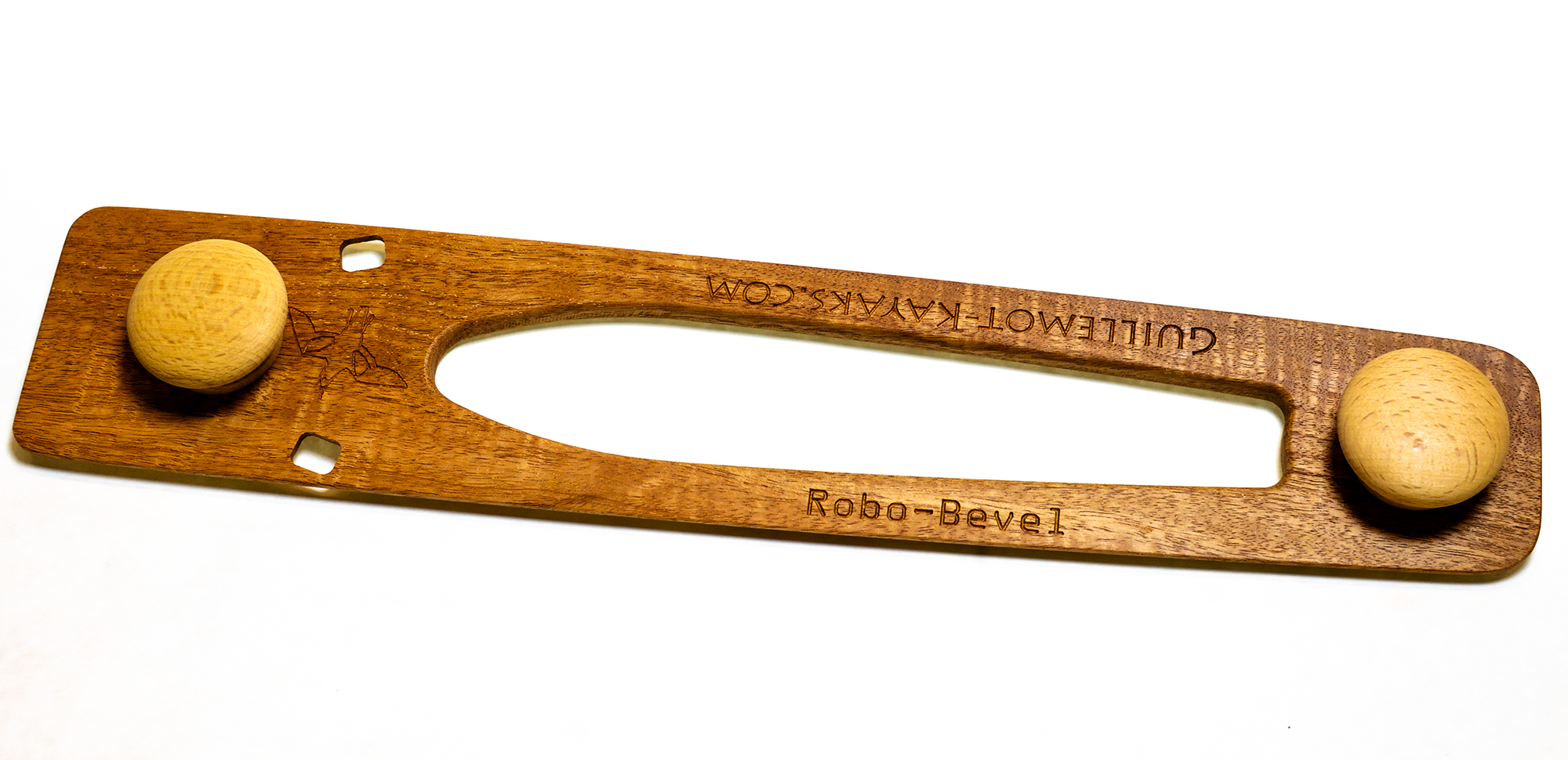 RoboBevel - innovative tool for strip planked boats