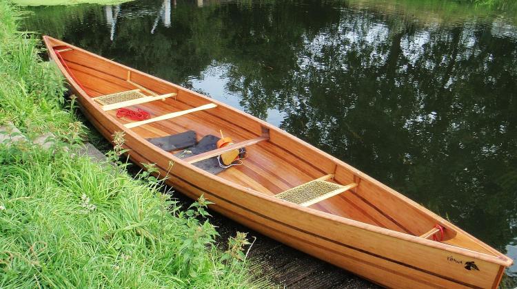 Kipawa - A New Breed of Seaworthy, Maneuverable Tripping Canoes ...